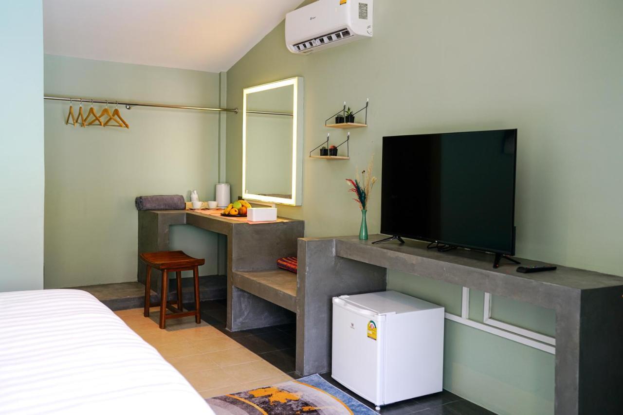 Maiiam Bungalows Kata Beach Экстерьер фото